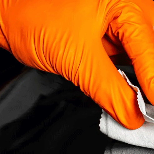 How to Smooth out Touch up Paint on Car